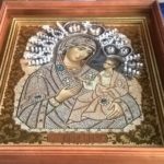 Перед началом работ по воссозданию точной копии иконы Божией Матери "Аксайская" в Одигитриевском храме состоялся молебен