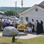 Благочинный Аксайского округа совершил чин освящения купола и креста для храма Нерукотворенного Образа Иисуса Христа в хуторе Большой Лог